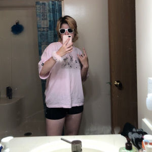 Meet your Posher, Ava